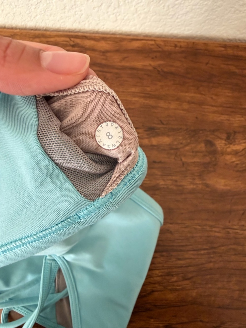 Lululemon Free To Be Sports Bra Size 8 - Picture 4 of 6